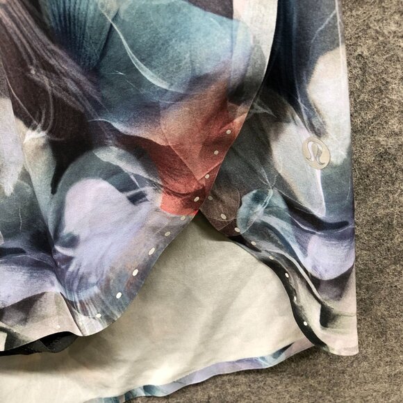 Lululemon Fast and Free Short 4 High-Rise Classic 3" Luminescent Floral - Picture 3 of 9